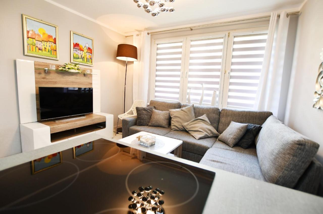Apartament Dworcowa Daire Kolobrzeg Dış mekan fotoğraf